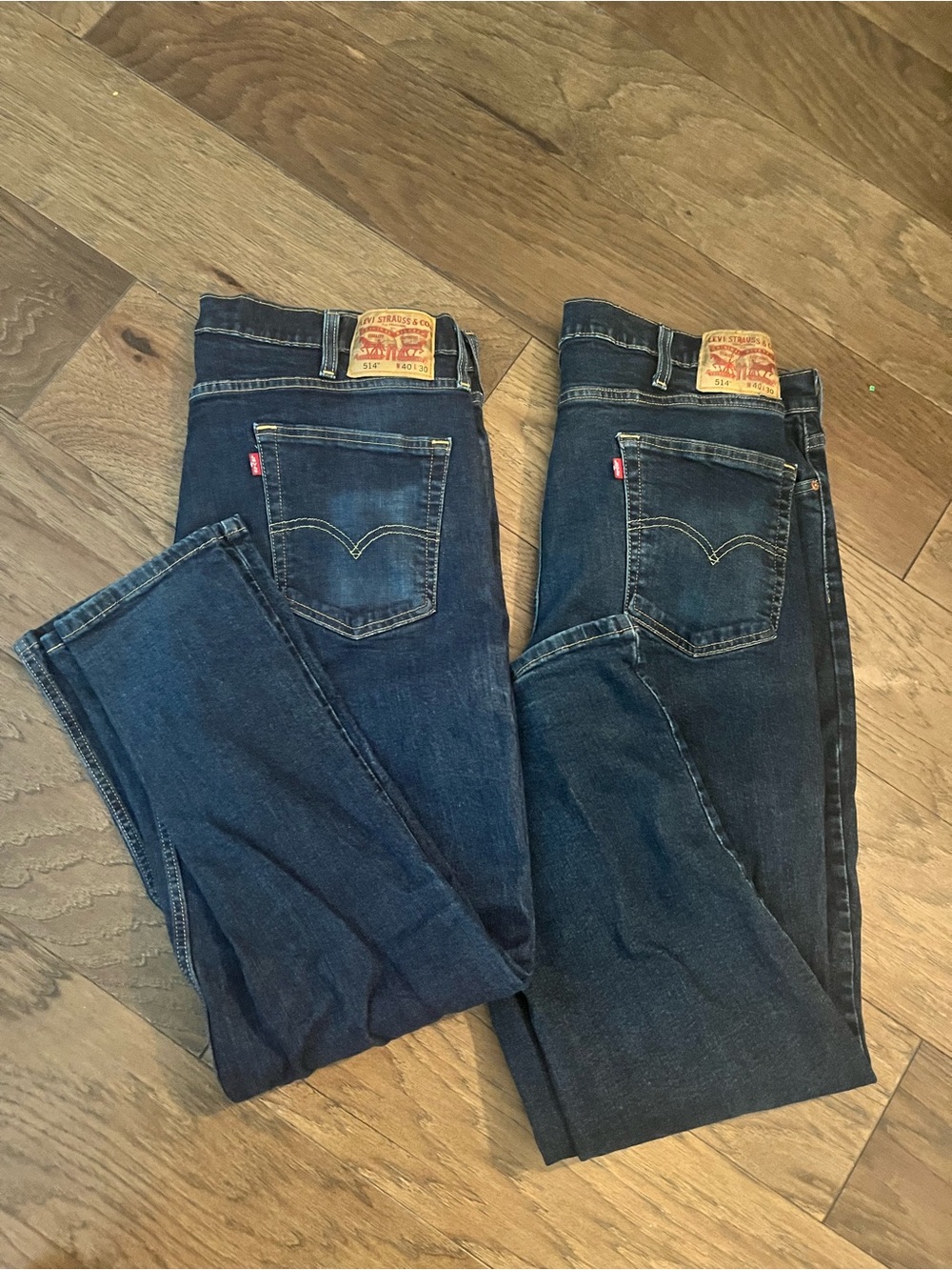 Levi's Men's Dark wash 514 Indigo Straight-Leg Jeans 40X30 2 pair